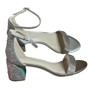 Betsey Johnson Shaye Light Gold Heels, Size 8.5, NO missing gems, Brand New